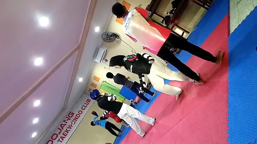 TC Kyorugi Kelas Remaja